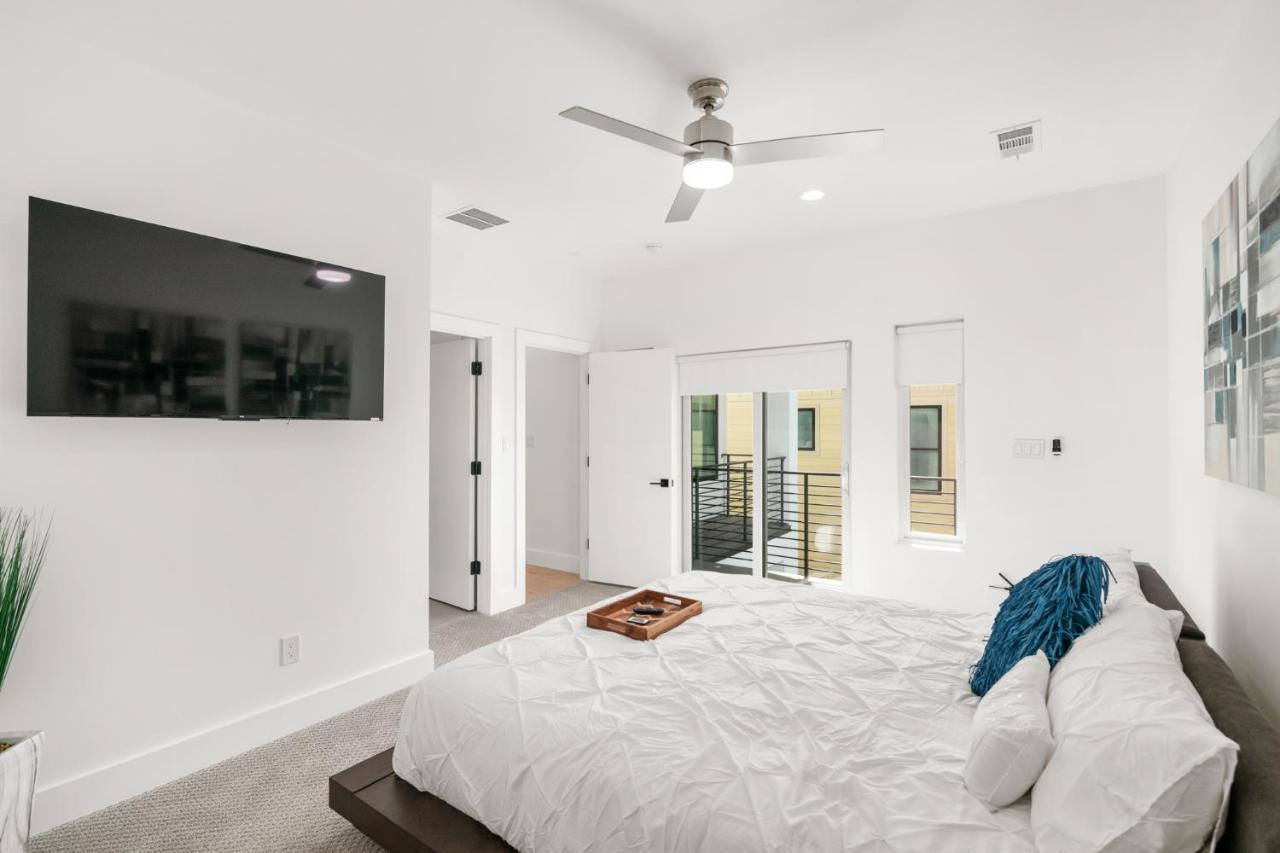 Dallas Luxury Modern House By Dallas Love Airport Buitenkant foto