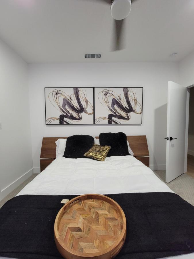 Dallas Luxury Modern House By Dallas Love Airport Buitenkant foto