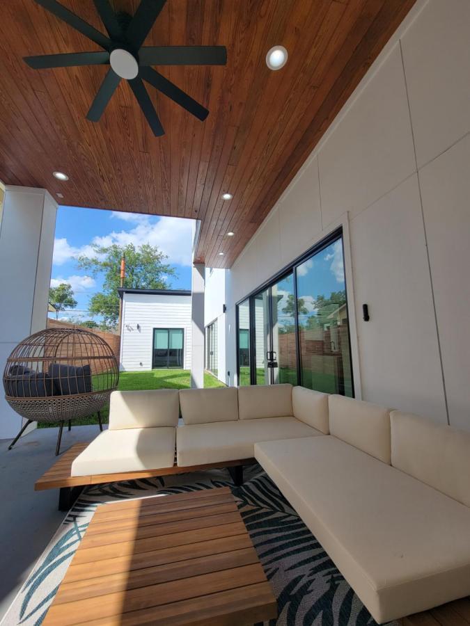 Dallas Luxury Modern House By Dallas Love Airport Buitenkant foto